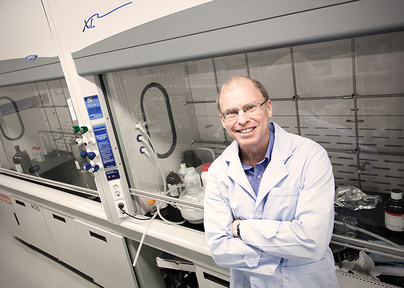 Director Prof. Ruoff Honored with SGL Carbon Award